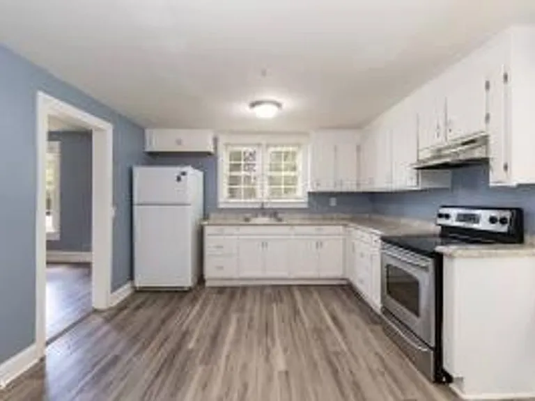 101 E Reason St — Photo 16