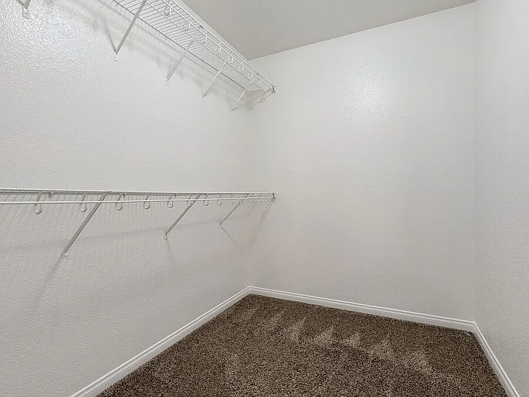 134 Cosmos Ct — Photo 9