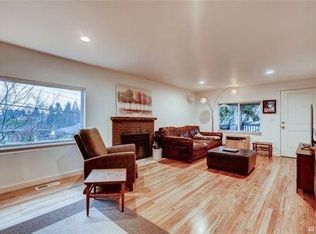 418 SW 128th St #B, Seattle, WA 98146