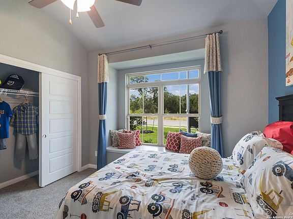 5th image of 2922 Blenheim Park