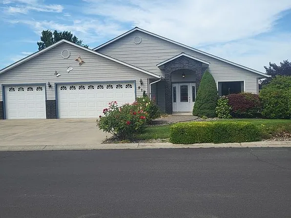 917 Cypress St, Lewiston, ID 83501