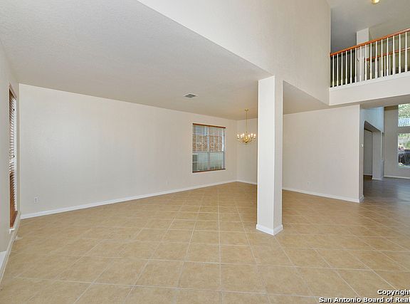 4th image of 507 Hillside Ct