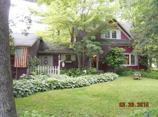 206 Clarence St, Amherst, WI 54406