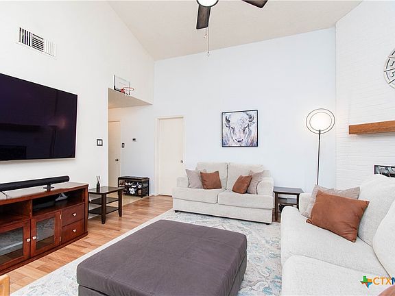 3rd image of 1705 Wickfield Way