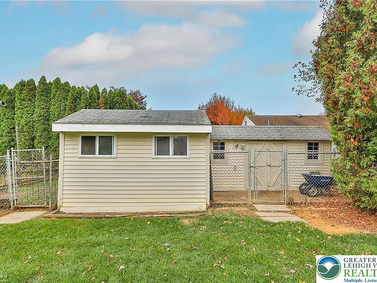 900 Mine Lane Rd — Photo 47
