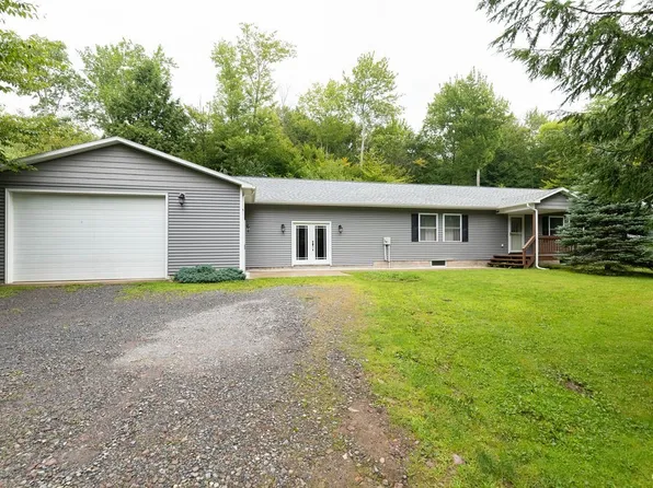 35 Woody Dr, West Monroe, NY 13167