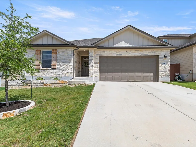 613 Wild Spur Ln — Photo 13