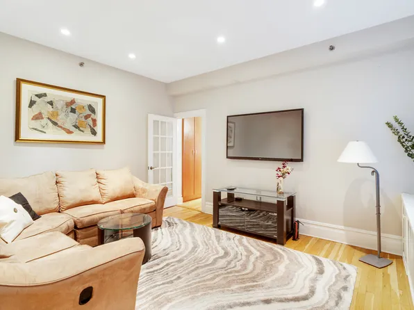 203 West 90th Street image 1 of 8