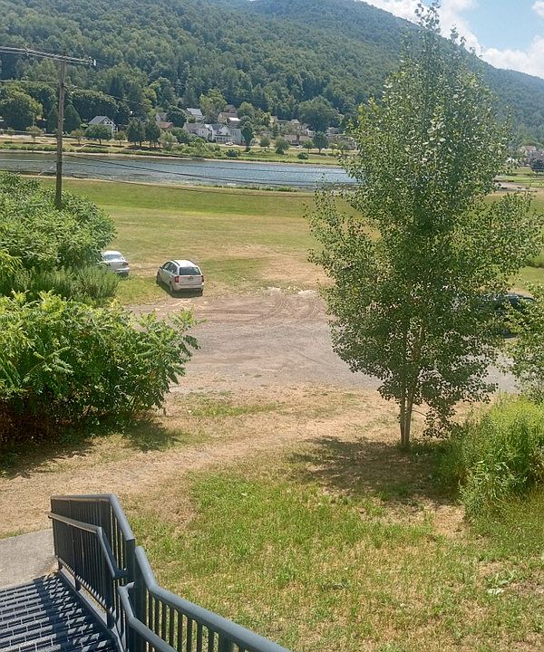 1st image of 36 W Main St APT 404