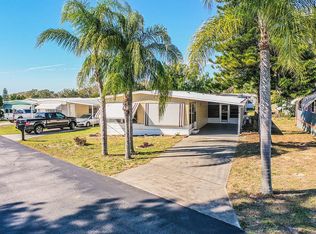 40 Rainbow Ln E, Dundee, FL 33838