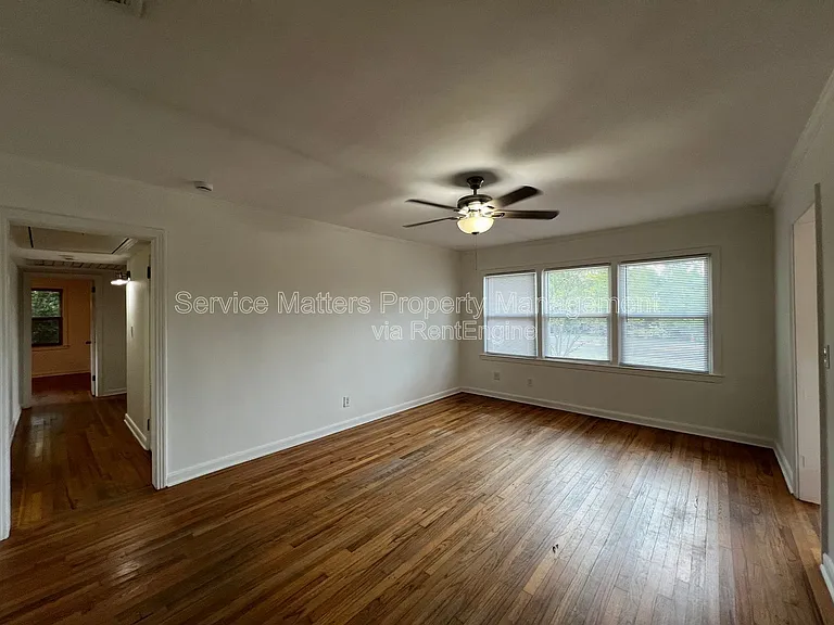 3543 Bayou Blvd — Photo 6