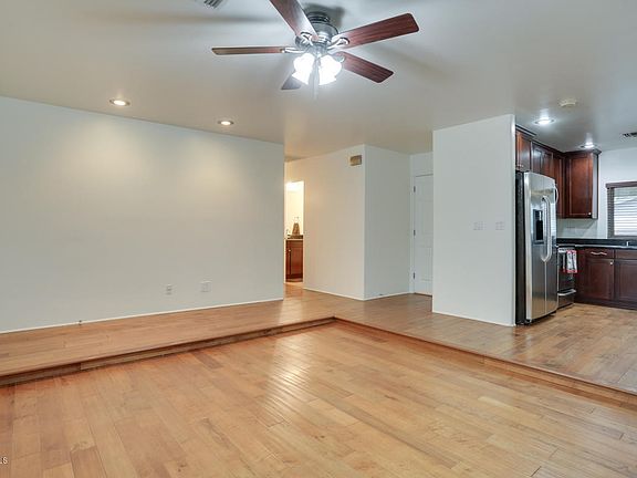 5th image of 11002 N 40th Dr