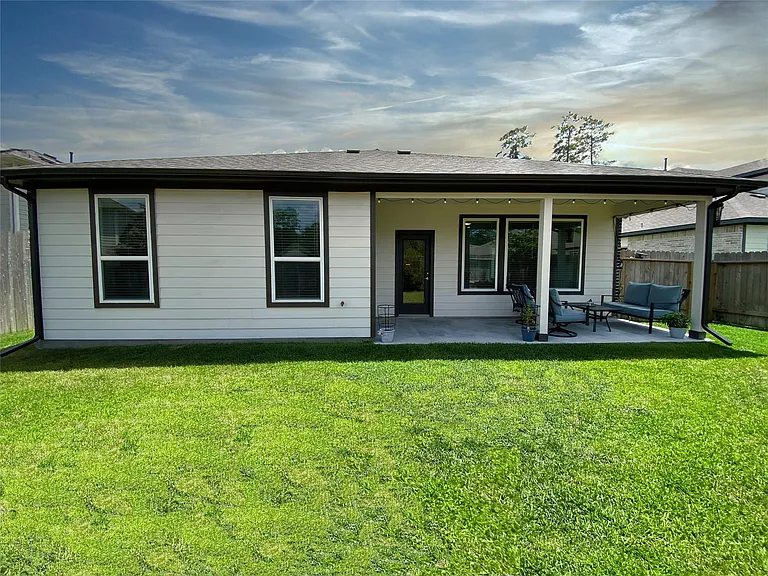10208 Prairie Creek Ln — Photo 24