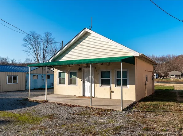 213 River Road W, Charlestown, IN 47111