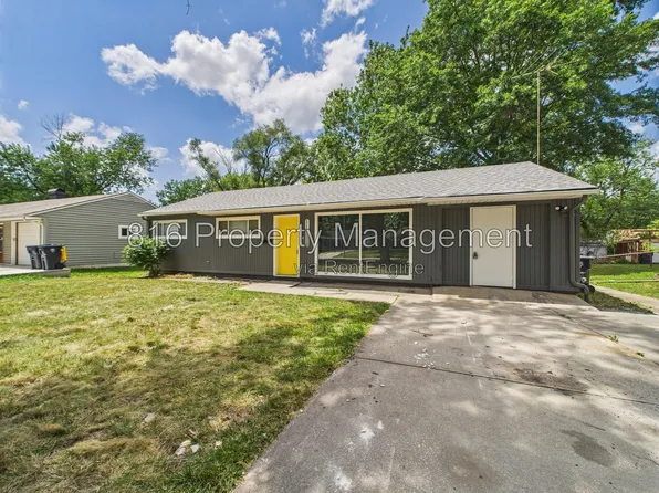 11230 Corrington Ave, Kansas City, MO 64134