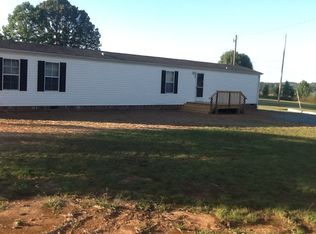 2495 Dodgetown Rd #MOBILE, Walnut Cove, NC 27052