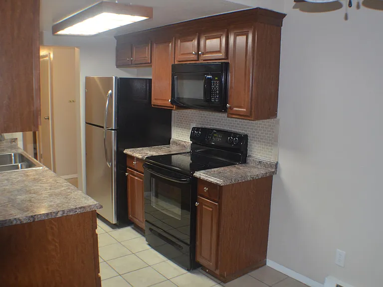 17321 E Mansfield Ave #212L — Photo 3