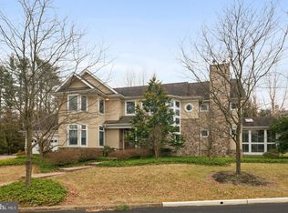 130 Wedgewood Ln, Haddonfield, NJ 08033