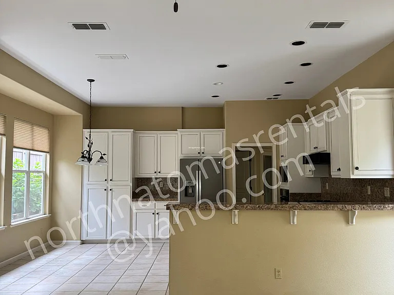 3949 Moraga Dr — Photo 24