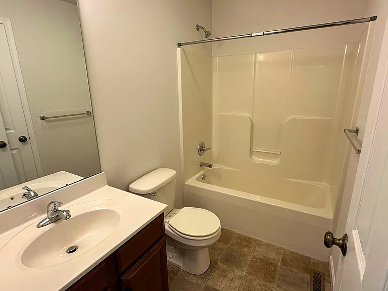 210 Mount Olive Ln — Photo 30