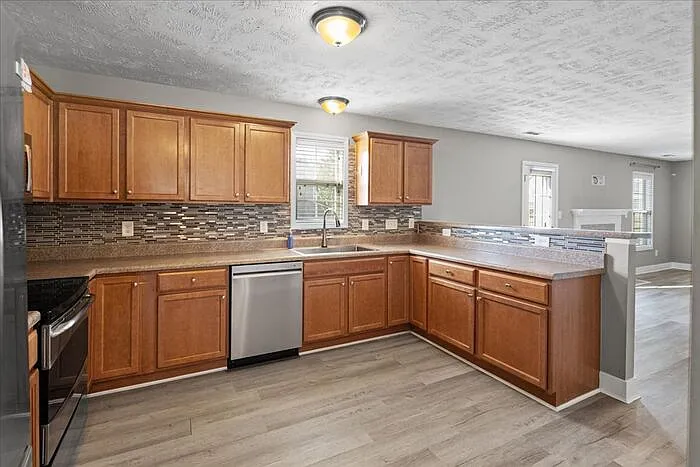 5231 Goshawk Dr — Photo 15