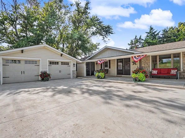 829 N 500th Rd, Baldwin City, KS 66006