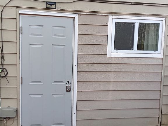 2nd image of 665 Brand South Trl #2