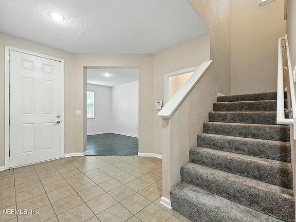 4th image of 11906 ALEXANDRA Drive