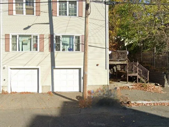 992 Salem St, Malden, MA 02148