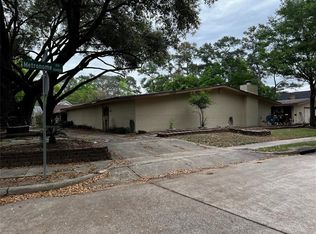 1918 Mallard Dr, Houston, TX 77043