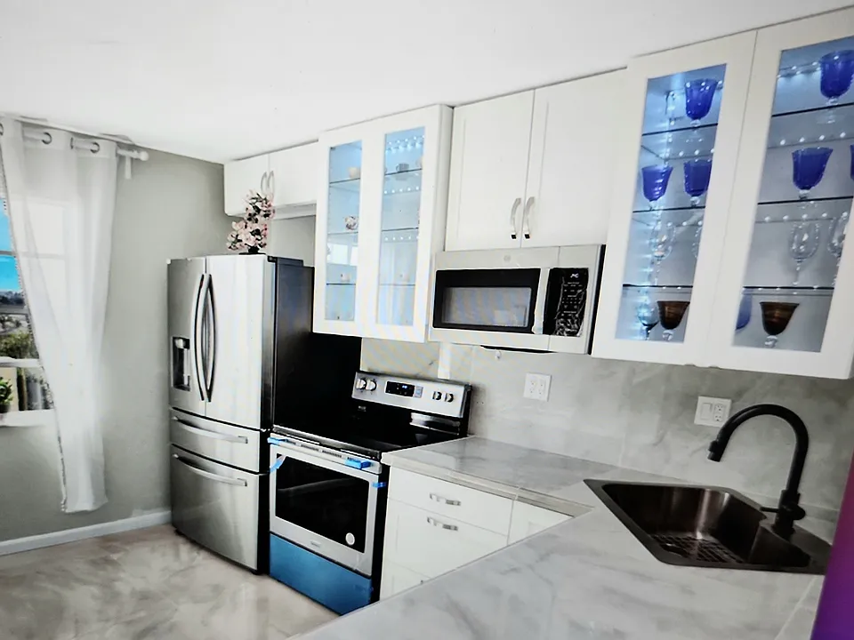 7001 Environ Blvd #703
