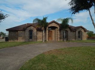 1702 Alamo St, Zapata, TX 78076