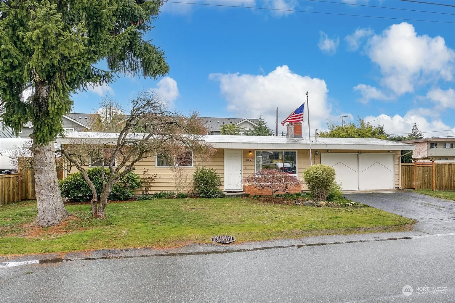 8007 213th Street SW photo 1