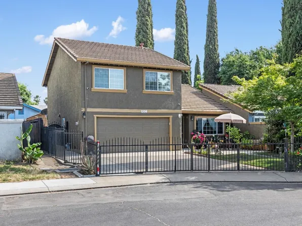 1208 Claret Ct, Modesto, CA 95351
