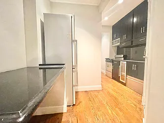 Rented by Century 21 Premier 