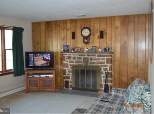 23 Oak Ln, Royersford, PA 19468
