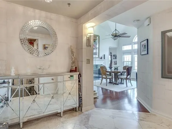 3636 Habersham Rd NW APT 2404, Atlanta, GA 30305