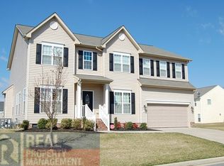 592 Jockey Pl, Whitsett, NC 27377