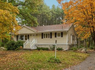 14 Pine St, Chelmsford, MA 01824