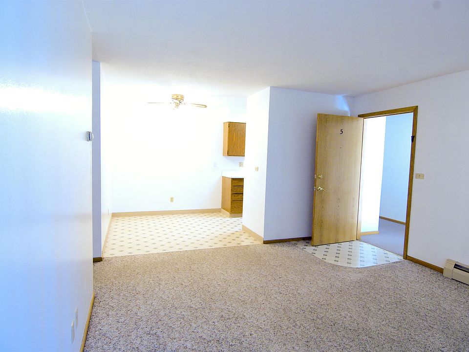 1910 N Jefferson 3 Apartment Rentals New Ulm, MN Zillow