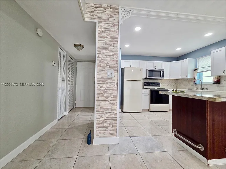 4159 NW 90th Ave #201 — Photo 6