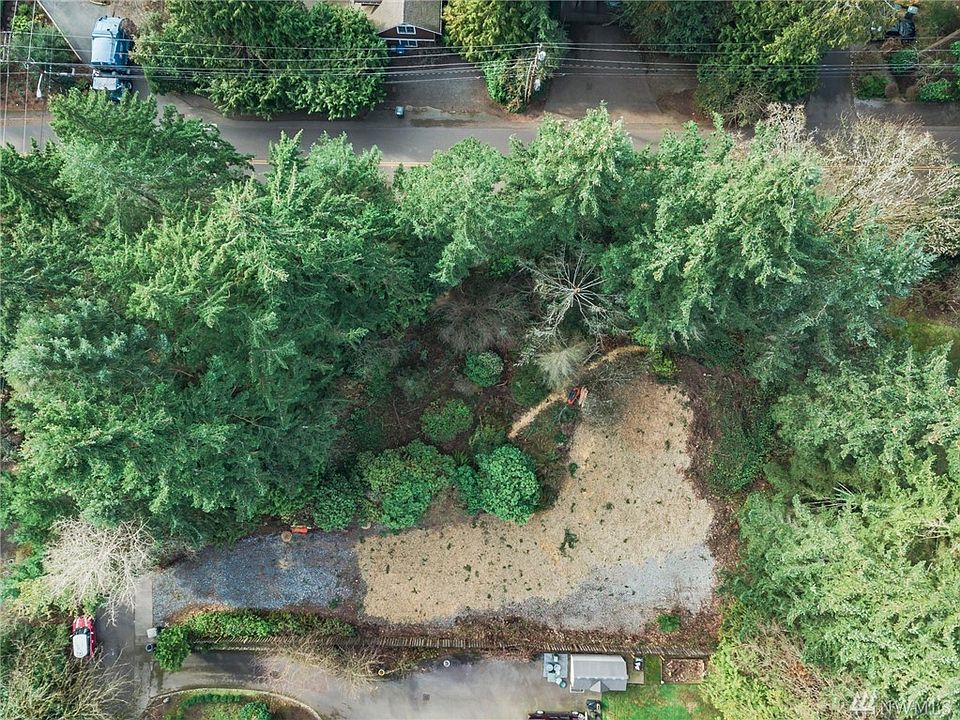 1st image of 2846 105th Ave SE