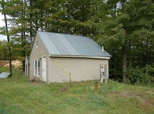 889 Rood Pond Rd, Williamstown, VT 05679