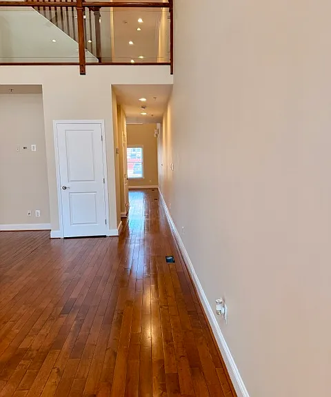 1116 K St SE — Photo 4