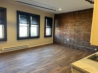 36 W Front St APT F, Keyport, NJ 07735