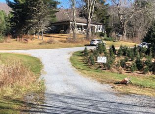 6221 Whitetop Rd, Troutdale, VA 24378