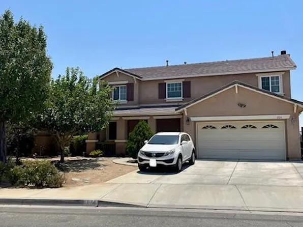 1124 E Avenue K14, Lancaster, CA 93535