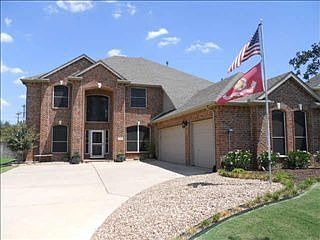 1st image of 1307 Cadbury Ln