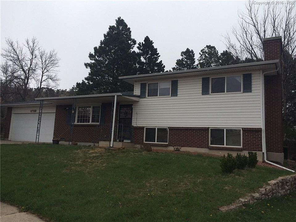 Great 4 bed, 3 bath, 2 car on a private lot.