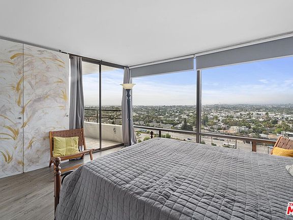 4th image of 4265 Marina City Dr Unit 1007